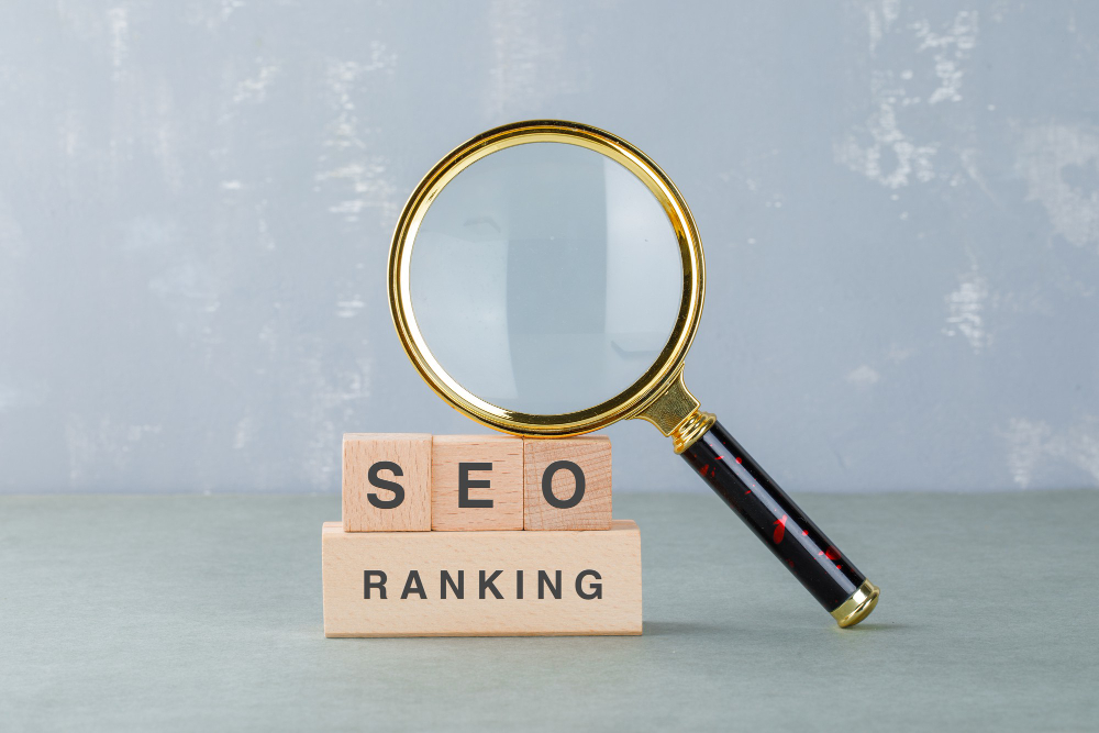 How to find Keywords with low Competition