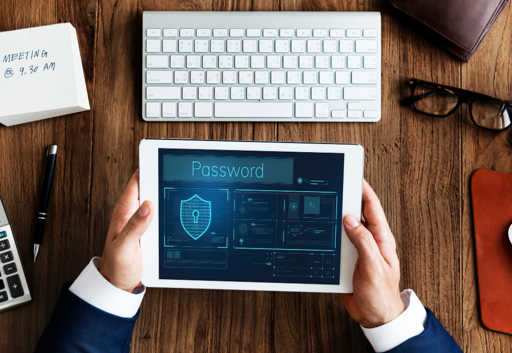 You Must Start Using the Password Manager
